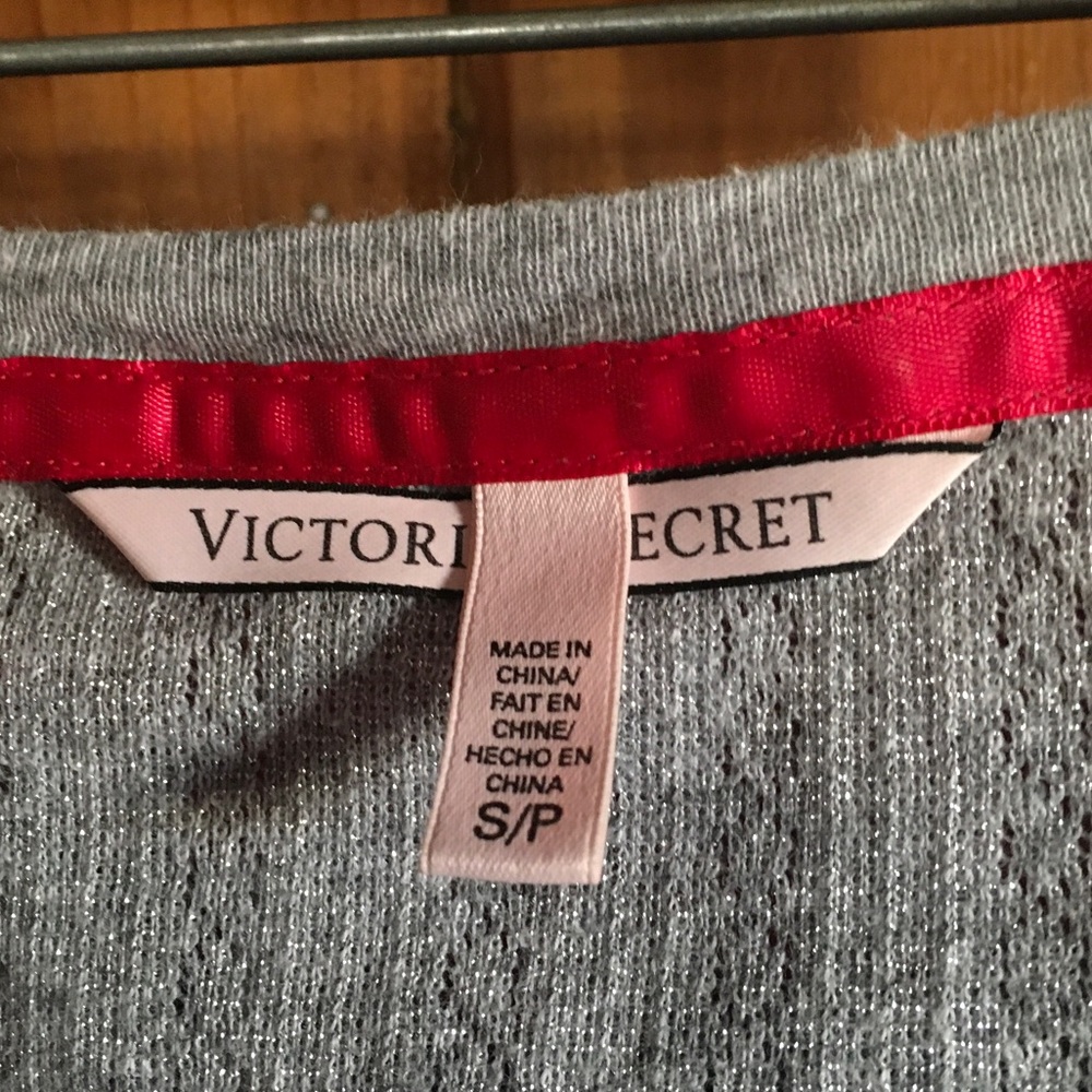 Victoria's Secret Gray Knit Top with Red Trim - Picture 2 of 3
